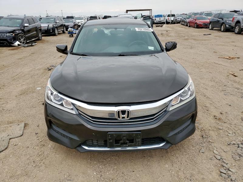 1HGCR2F39HA249761 - 2017 HONDA ACCORD LX 棕色 照片 5