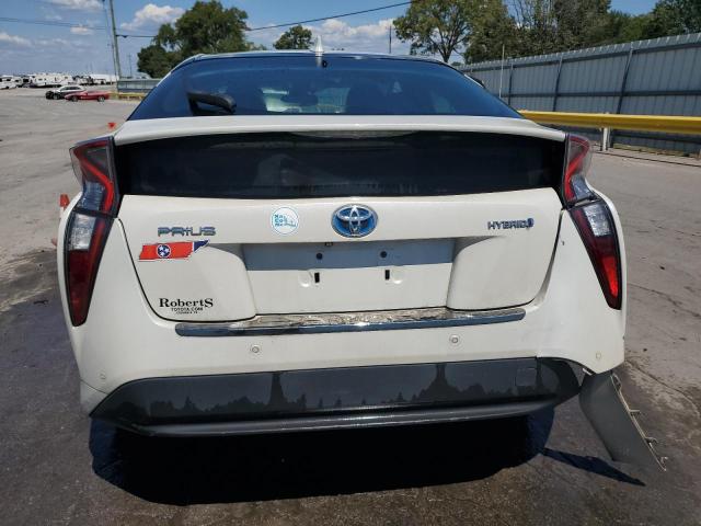 JTDKARFU0J3545118 - 2018 TOYOTA PRIUS 白色 照片 6