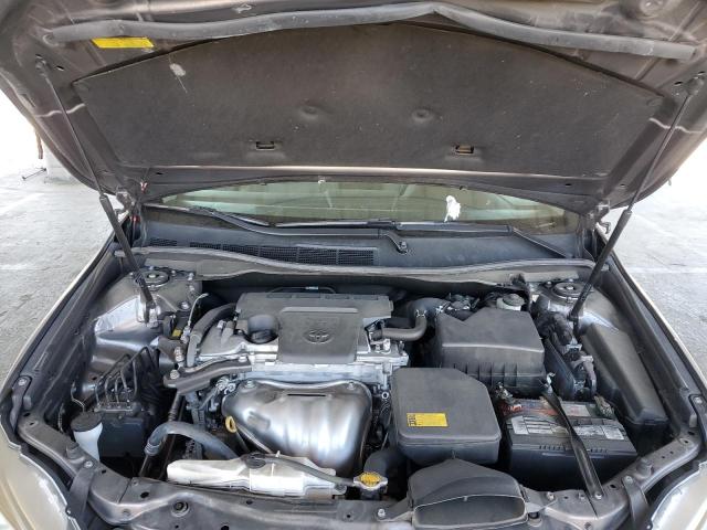4T4BF1FK1FR485323 - 2015 TOYOTA CAMRY LE GRAY photo 11
