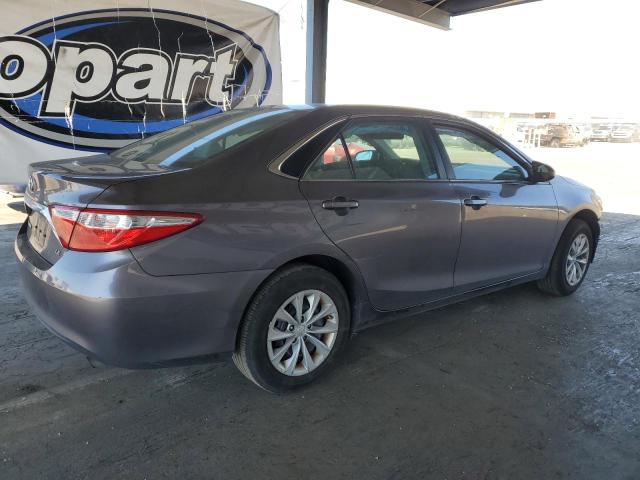 4T4BF1FK1FR485323 - 2015 TOYOTA CAMRY LE GRAY photo 3