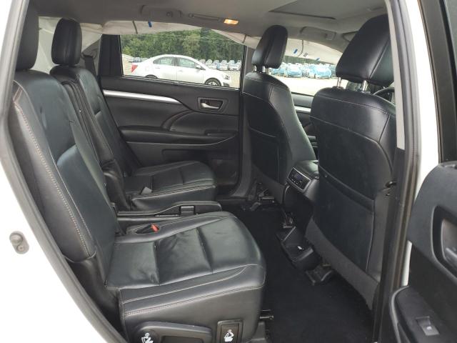 5TDJZRFH4KS919642 - 2019 TOYOTA HIGHLANDER SE WHITE photo 11