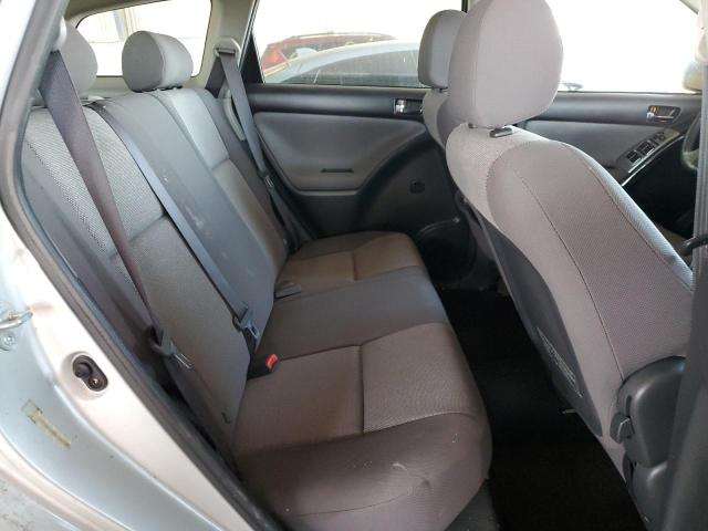 2T1KR32E04C192539 - 2004 TOYOTA COROLLA MATRIX XR SILVER photo 11