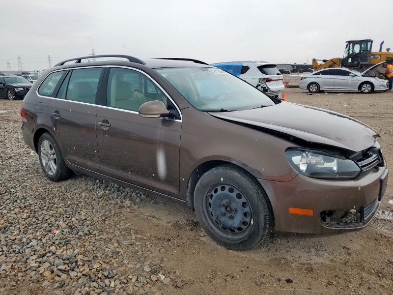 3VWPL7AJ9BM633535 - 2011 VOLKSWAGEN JETTA TDI 棕色 照片 4