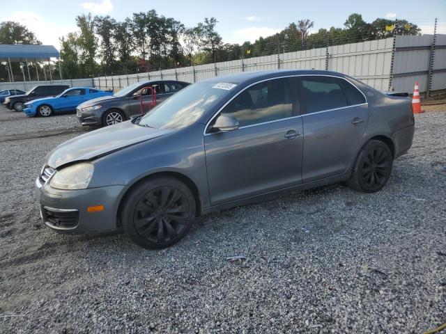 2010 VOLKSWAGEN JETTA SE, 