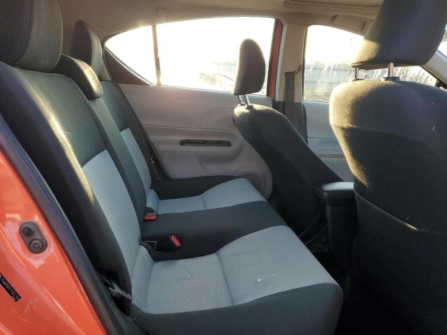 JTDKDTB31C1001792 - 2012 TOYOTA PRIUS C ORANGE photo 10