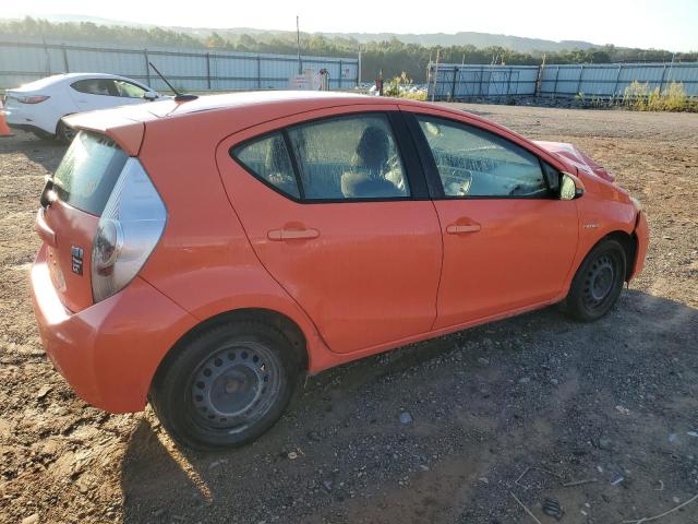 JTDKDTB31C1001792 - 2012 TOYOTA PRIUS C ORANGE photo 3
