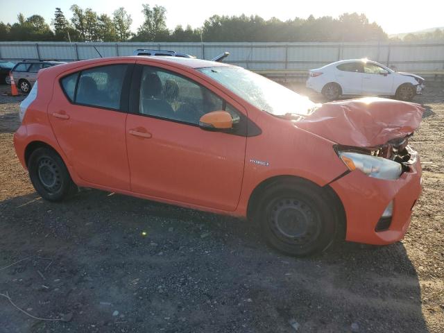 JTDKDTB31C1001792 - 2012 TOYOTA PRIUS C ORANGE photo 4
