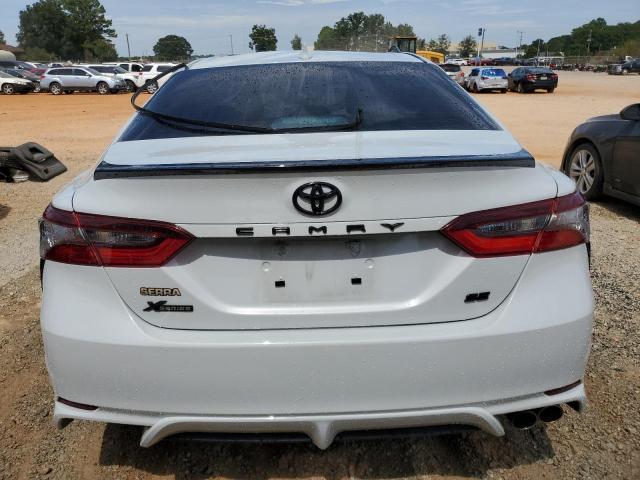 4T1T11AK0RU196751 - 2024 TOYOTA CAMRY SE NIGHT SHADE WHITE photo 6