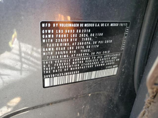 3VV2B7AX5JM065899 - 2018 VOLKSWAGEN TIGUAN SE 灰色 照片 13