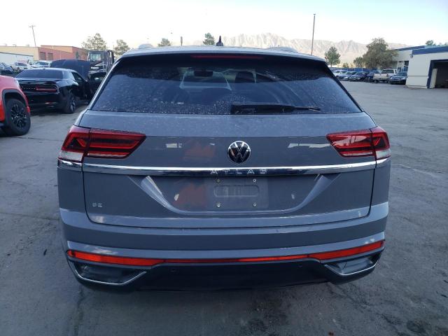 1V25C2CA8LC228441 - 2020 VOLKSWAGEN ATLAS CROS SE Серый фото 6