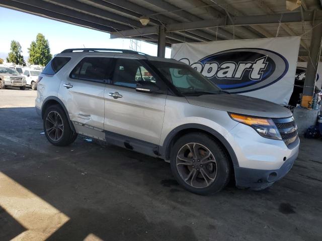 1FM5K8GT9DGB58800 - 2013 FORD EXPLORER SPORT SILVER photo 4