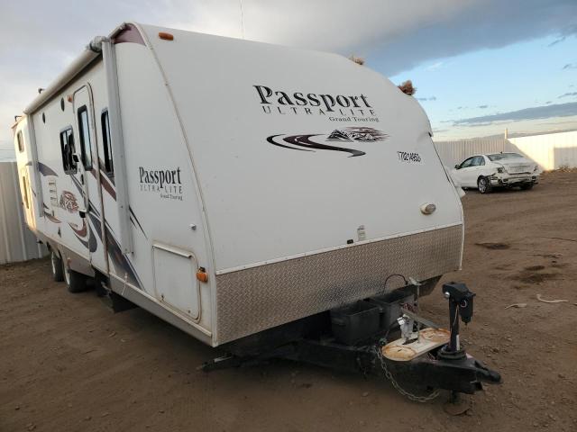 4YDT2912XBD410938 - 2011 KEYSTONE PASSPORT WHITE photo 1