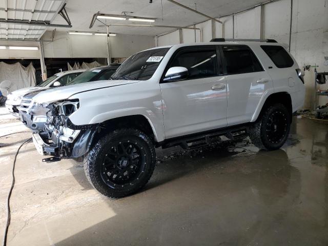 2021 TOYOTA 4RUNNER SR5/SR5 PREMIUM, 