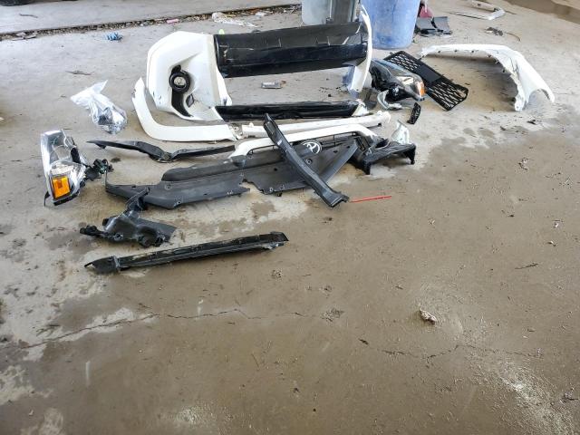 JTEMU5JR9M5889756 - 2021 TOYOTA 4RUNNER SR5/SR5 PREMIUM Weiß Foto 13