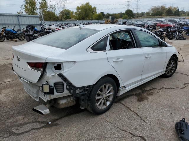 5NPE24AF1JH599635 - 2018 HYUNDAI SONATA SE WHITE photo 3