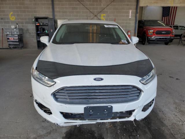 3FA6P0LU8FR186518 - 2015 FORD FUSION SE HYBRID WHITE photo 5