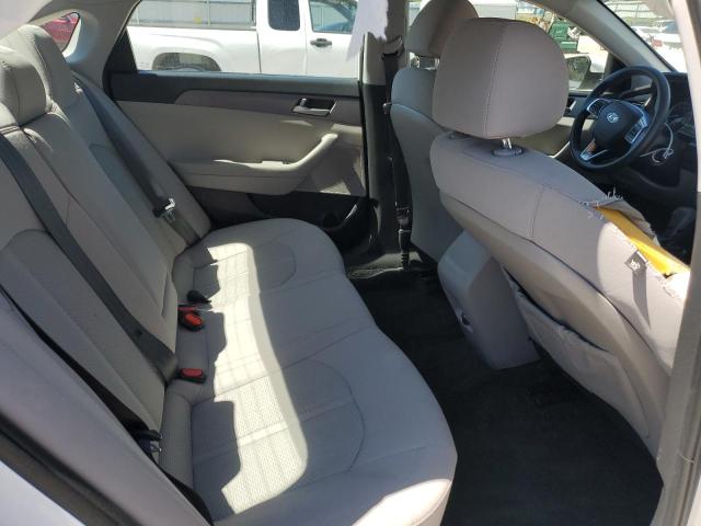 5NPE24AF2JH662757 - 2018 HYUNDAI SONATA SE 白色 照片 10