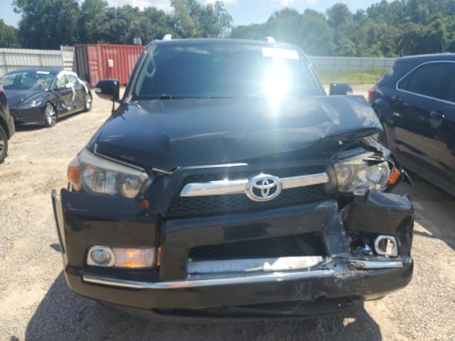JTEBU5JR7D5139795 - 2013 TOYOTA 4RUNNER SR5 შავი ფოტო 5