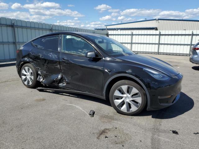 5YJYGAEE8MF146100 - 2021 TESLA MODEL Y BLACK photo 4