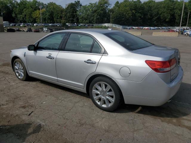 3LNHL2JCXCR809326 - 2012 LINCOLN MKZ SILVER photo 2