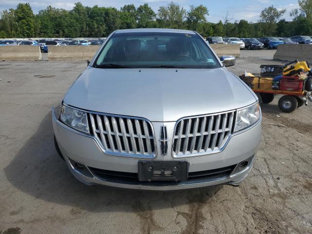 3LNHL2JCXCR809326 - 2012 LINCOLN MKZ SILVER photo 5