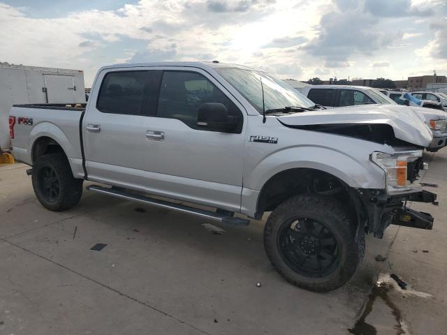 1FTEW1E50JKE92405 - 2018 FORD F150 SUPERCREW SILVER photo 4