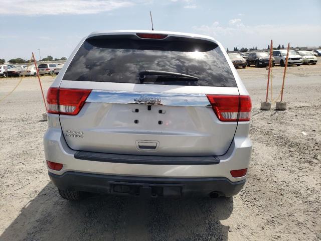 1C4RJFAG8DC593775 - 2013 JEEP GRAND CHER LAREDO SILVER photo 6