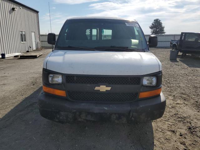 1GCFH154481157928 - 2008 CHEVROLET EXPRESS G1 WHITE photo 5