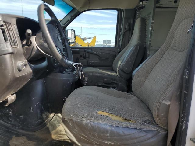 1GCFH154481157928 - 2008 CHEVROLET EXPRESS G1 WHITE photo 7