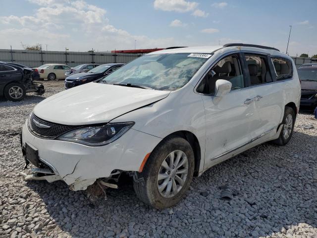 2C4RC1BG2HR733912 - 2017 CHRYSLER PACIFICA TOURING L WHITE photo 1