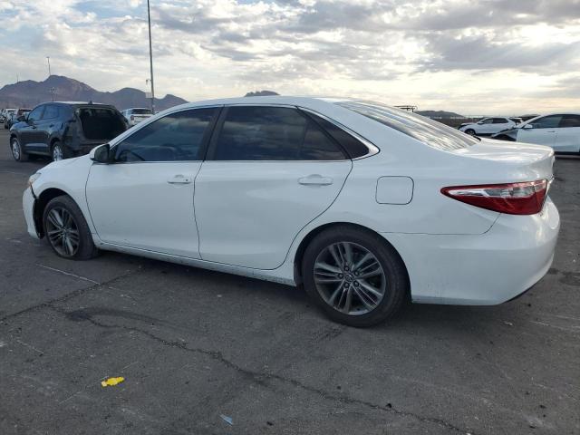 4T1BF1FKXGU189843 - 2016 TOYOTA CAMRY LE 白色 照片 2