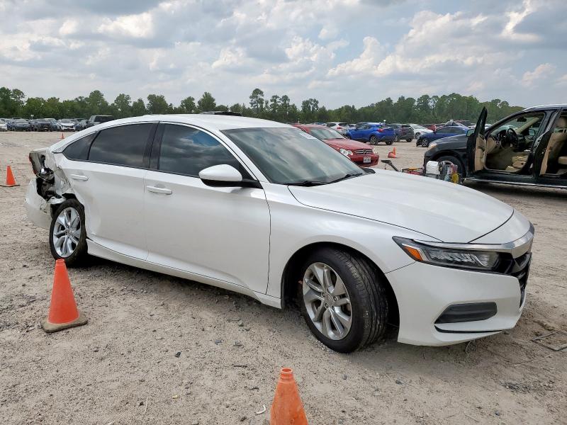1HGCV1F13KA044111 - 2019 HONDA ACCORD LX WHITE photo 4