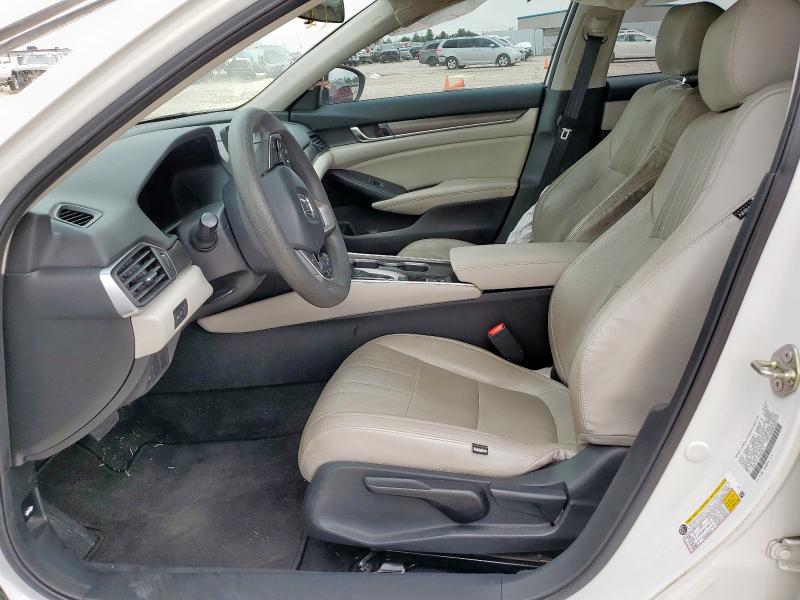 1HGCV1F13KA044111 - 2019 HONDA ACCORD LX WHITE photo 7