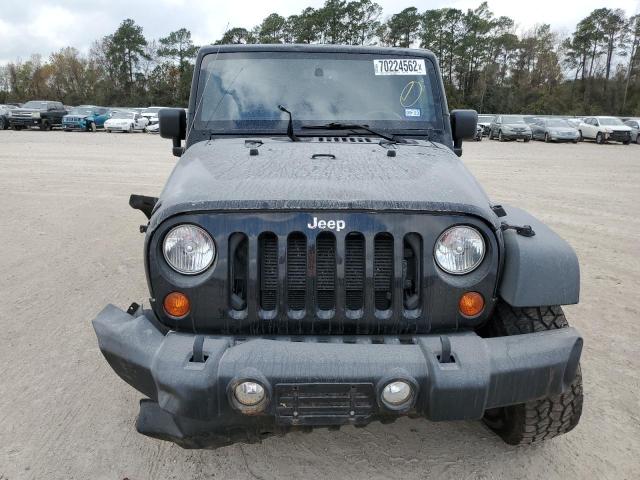 1C4HJWDG4DL658466 - 2013 JEEP WRANGLER U SPORT Чорний фото 5