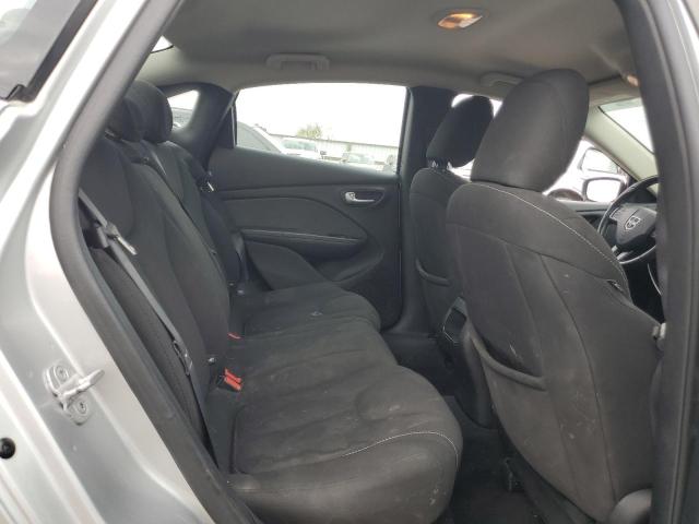 1C3CDFBA1DD132200 - 2013 DODGE DART SXT Արծաթագույն լուսանկար 10