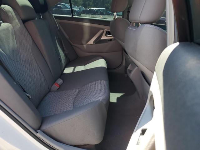 4T1BF3EK3AU571779 - 2010 TOYOTA CAMRY BASE WHITE photo 10