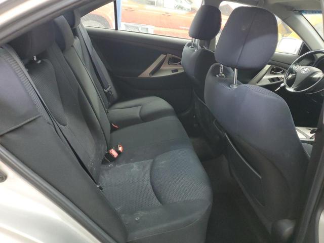 4T1BF3EK1AU015938 - 2010 TOYOTA CAMRY BASE ვერცხლისფერი ფოტო 10