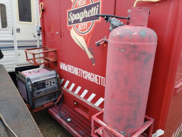 4UZL46Z25T2112225 - 1996 FREIGHTLINER CHASSIS M LINE WALK-IN VAN RED photo 10