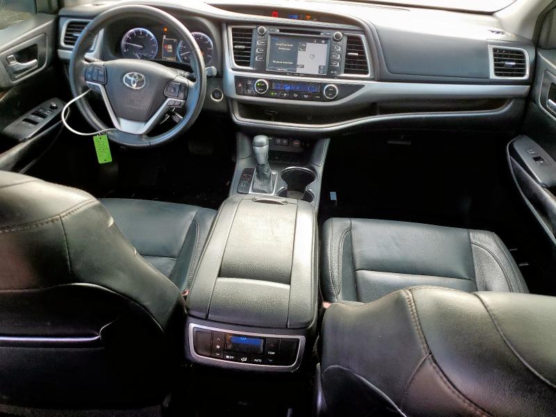 5TDKZRFH8JS272486 - 2018 TOYOTA HIGHLANDER SE 勃艮第红 照片 8