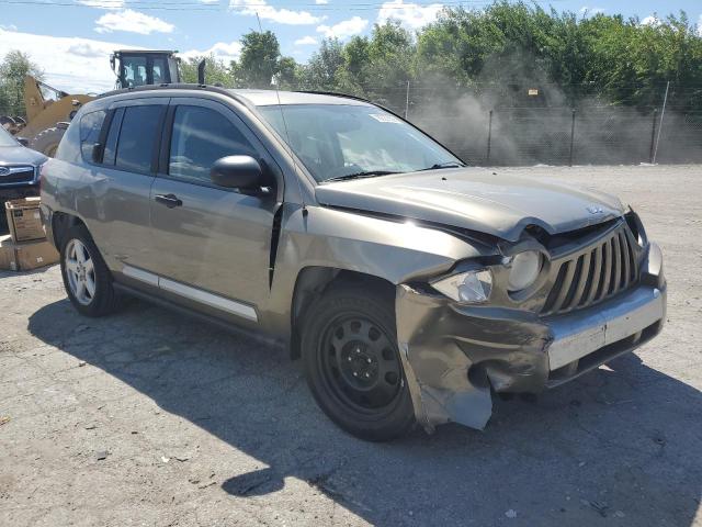 1J8FF57W97D167730 - 2007 JEEP COMPASS LIMITED GOLD photo 4