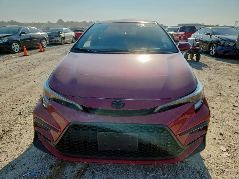 5YFS4MCE5PP147507 - 2023 TOYOTA COROLLA SE 红色 照片 5