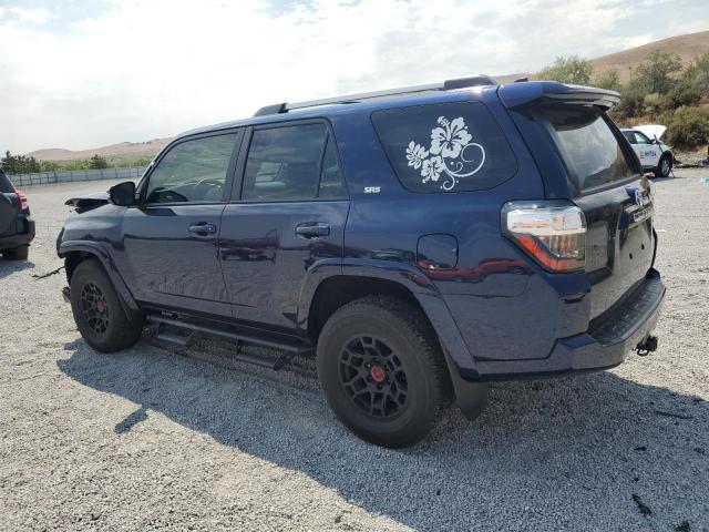 JTENU5JR6R6234590 - 2024 TOYOTA 4RUNNER SR5/SR5 PREMIUM 蓝色 照片 2
