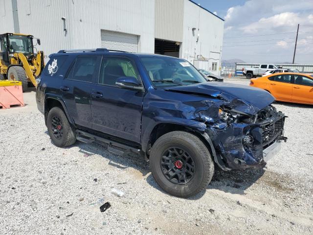 JTENU5JR6R6234590 - 2024 TOYOTA 4RUNNER SR5/SR5 PREMIUM 蓝色 照片 4