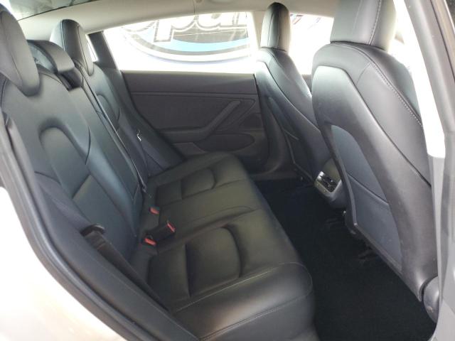 5YJ3E1EB1KF511154 - 2019 TESLA MODEL 3 WHITE photo 10