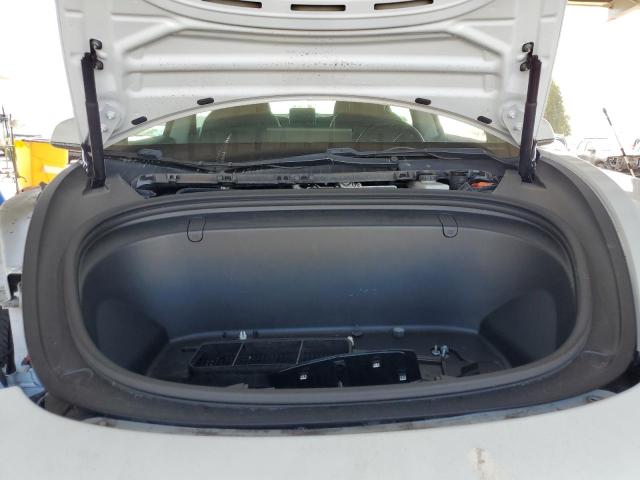 5YJ3E1EB1KF511154 - 2019 TESLA MODEL 3 WHITE photo 11