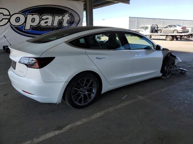 5YJ3E1EB1KF511154 - 2019 TESLA MODEL 3 WHITE photo 3