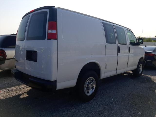 1GCWGAFP0K1362956 - 2019 CHEVROLET EXPRESS G2 WHITE photo 3