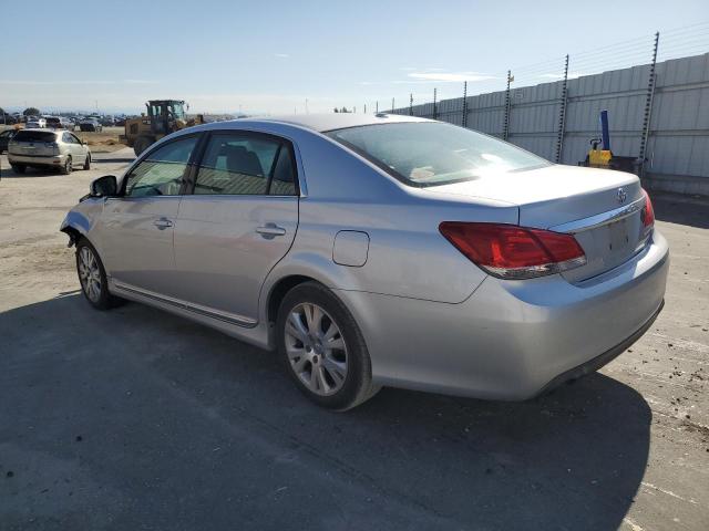 4T1BK3DBXBU414538 - 2011 TOYOTA AVALON BASE Gümüş foto 2