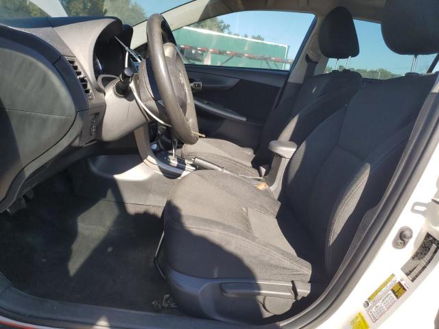 2T1BU4EE7CC862652 - 2012 TOYOTA COROLLA BASE WHITE photo 7