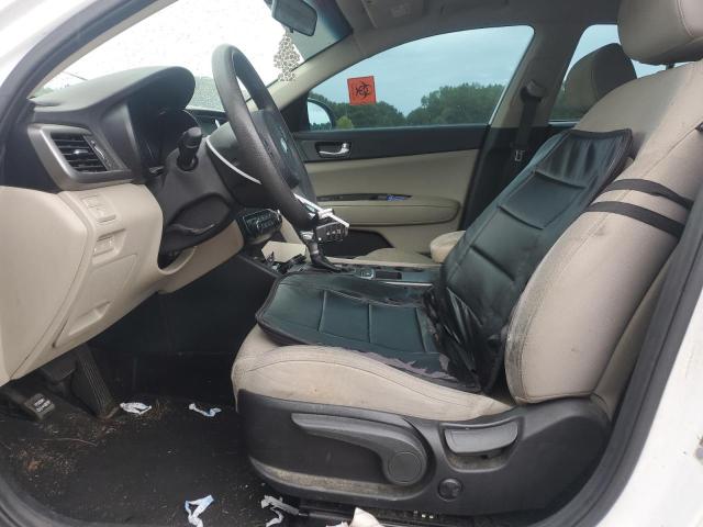5XXGT4L32JG194999 - 2018 KIA OPTIMA LX WHITE photo 7